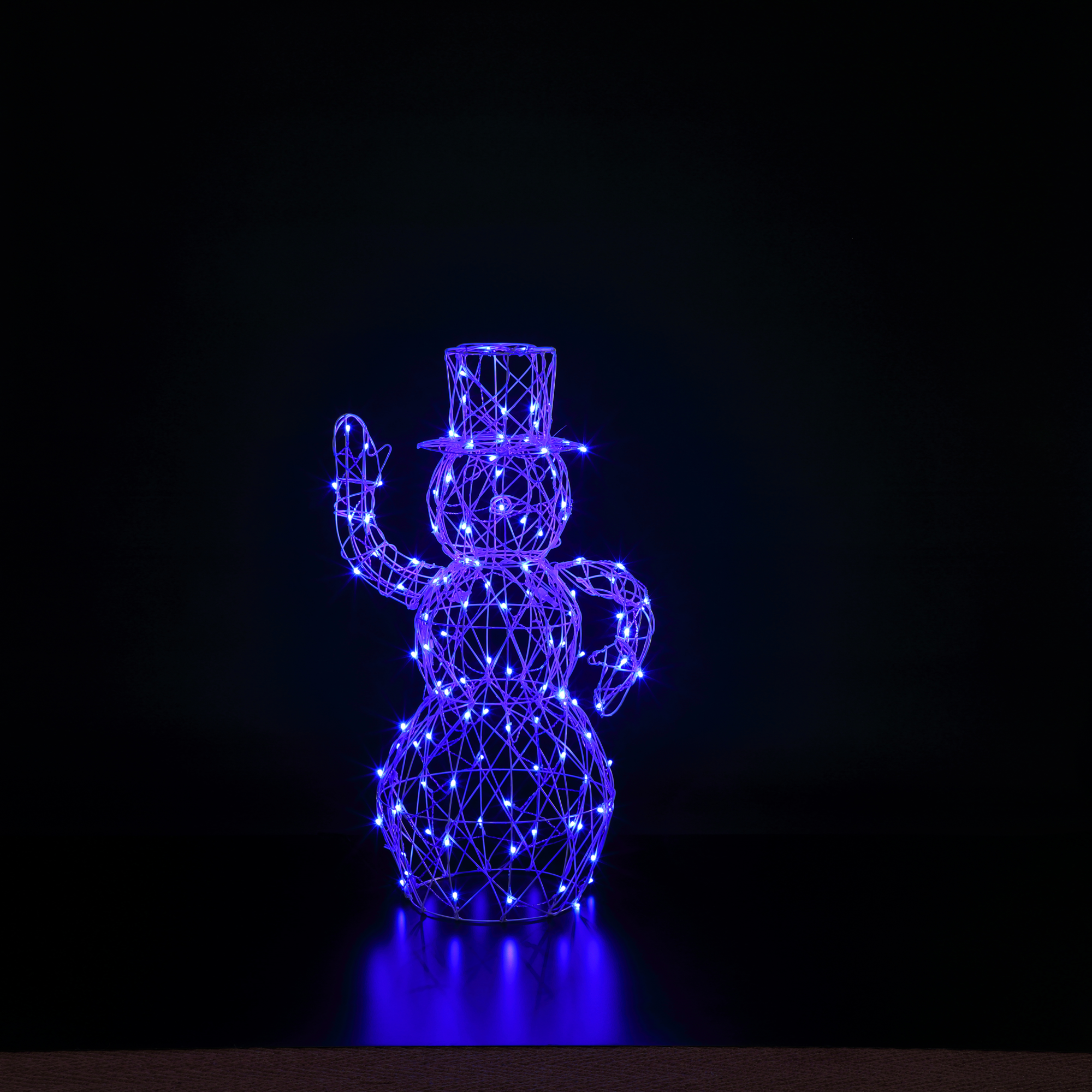 1m White Rattan Dickensian Snowman with 120 Colour Changeable with 120 LED's Best Sale ???? Noma 1m White Rattan Dickensian Snowman With 120 Colour Changeable With 120 LED's ???? -UK Christmas World Sales Store 2521020 4 highres 900699