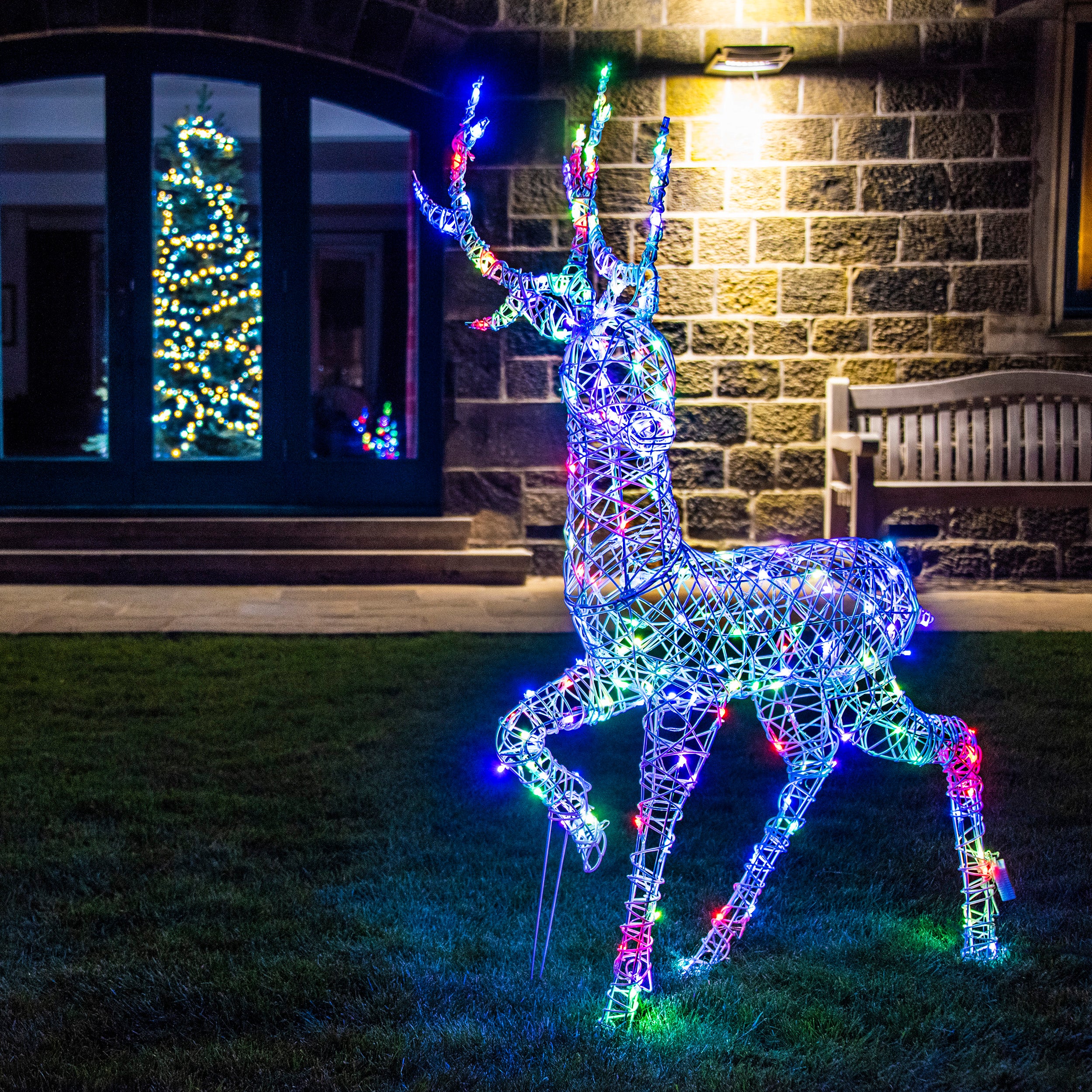 1.35m Colour Changeable White Wicker Standing Stag with Remote Control New ⭐ Noma 1.35m Colour Changeable White Wicker Standing Stag With Remote Control ???? -UK Christmas World Sales Store 900693 ColourChangeStagsq